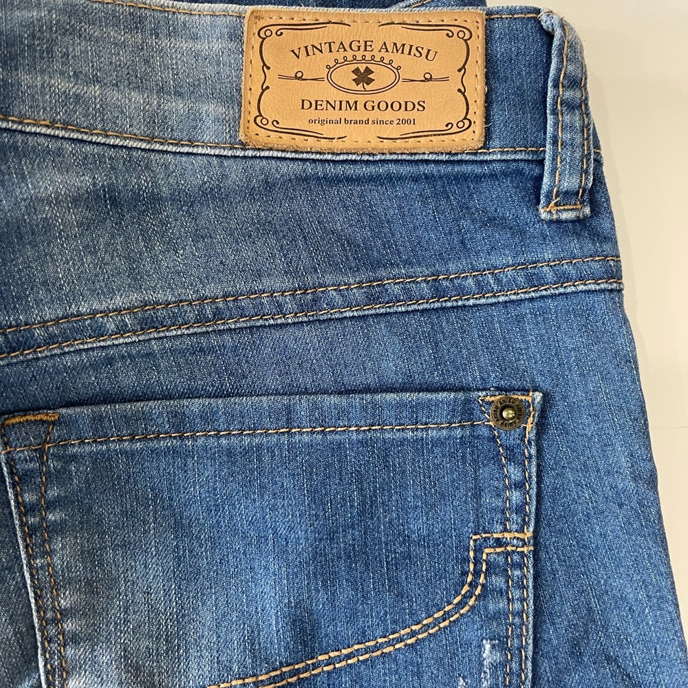 Vintage flare lightweight jeans, light wash, size30/29, distressed